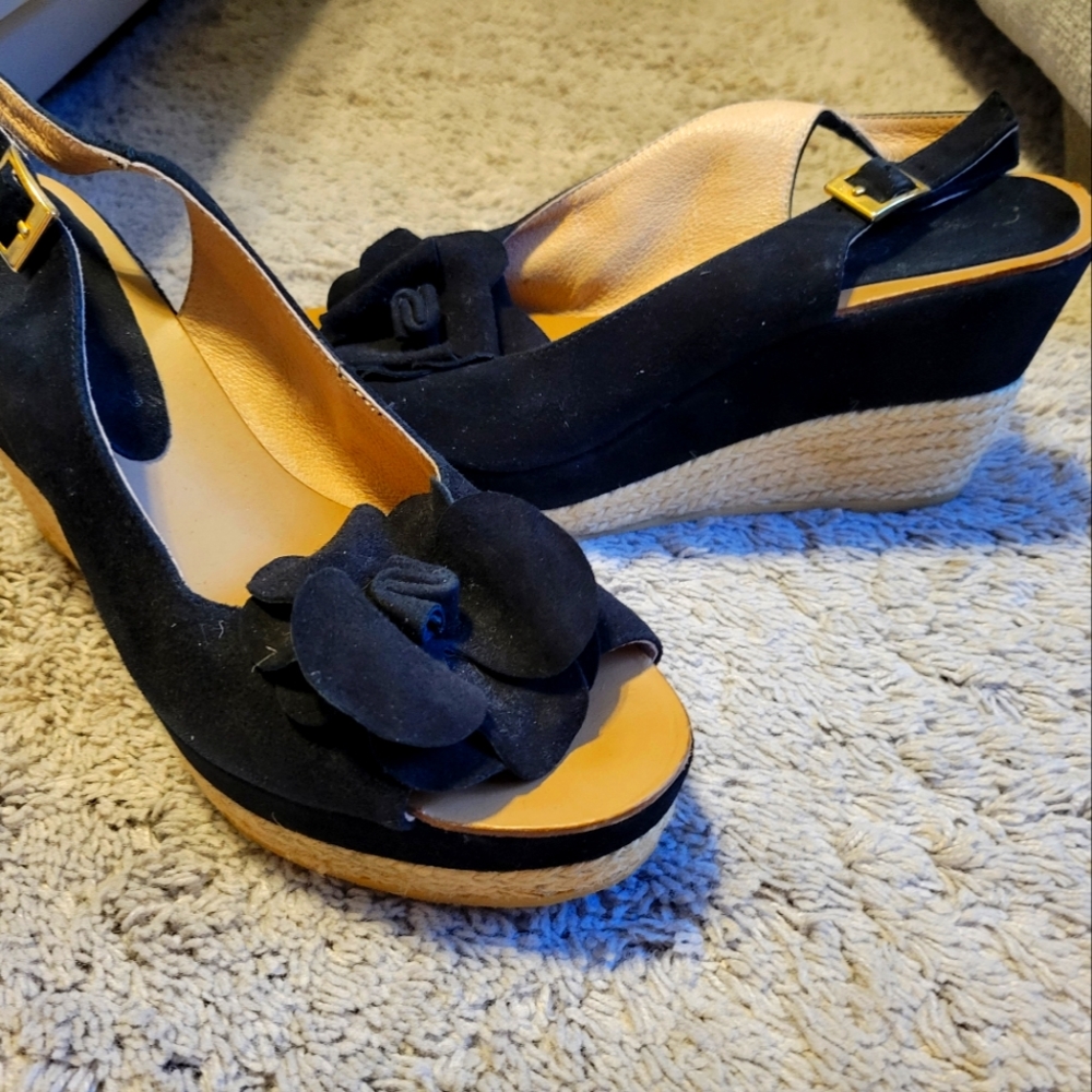 Tommy Bahama wedge dress sandal